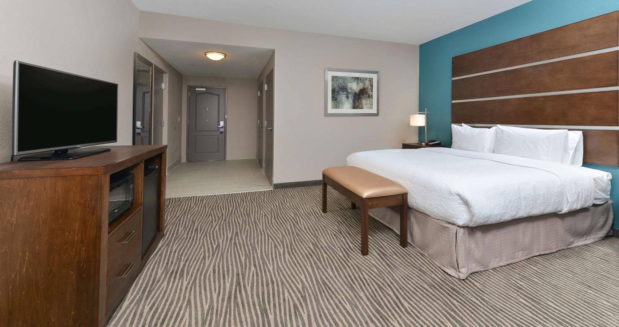 Hampton Inn & Suites Des Moines Downtown Екстериор снимка