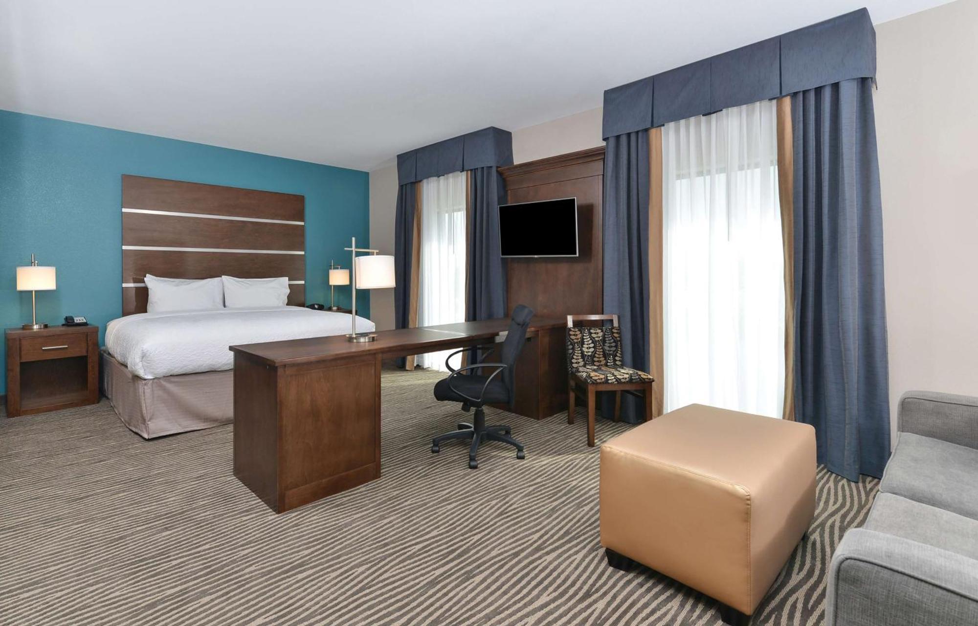 Hampton Inn & Suites Des Moines Downtown Екстериор снимка