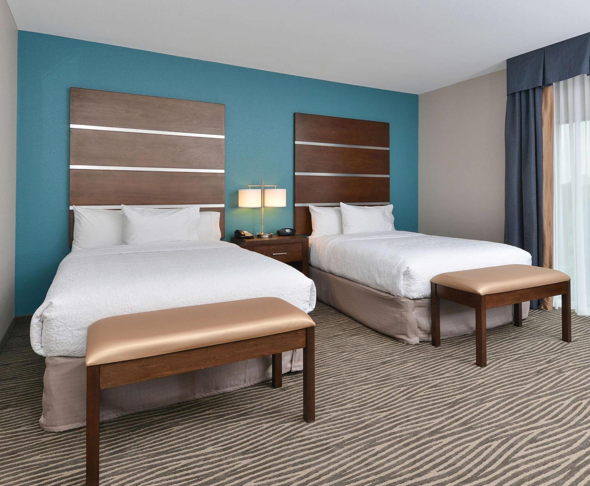Hampton Inn & Suites Des Moines Downtown Екстериор снимка
